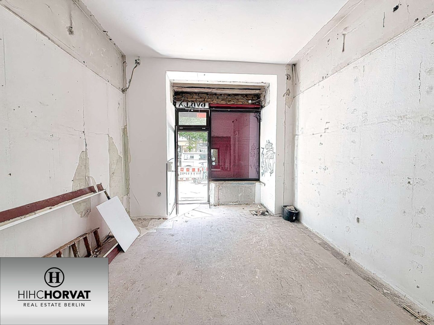 Wird renoviert Vorn