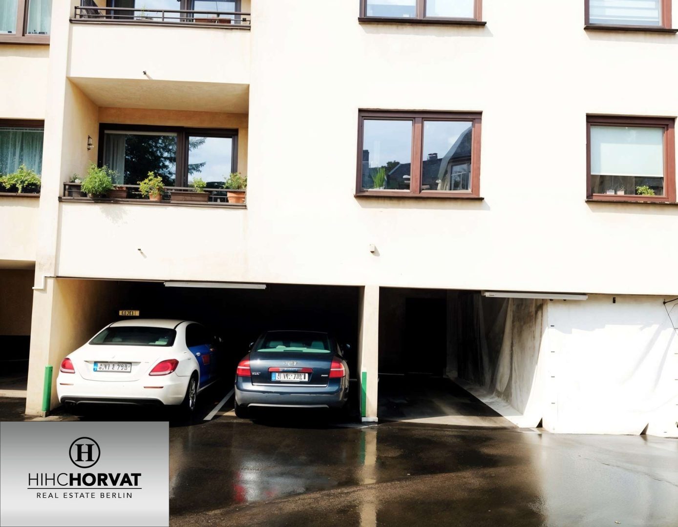 Überdachter Stellplatz