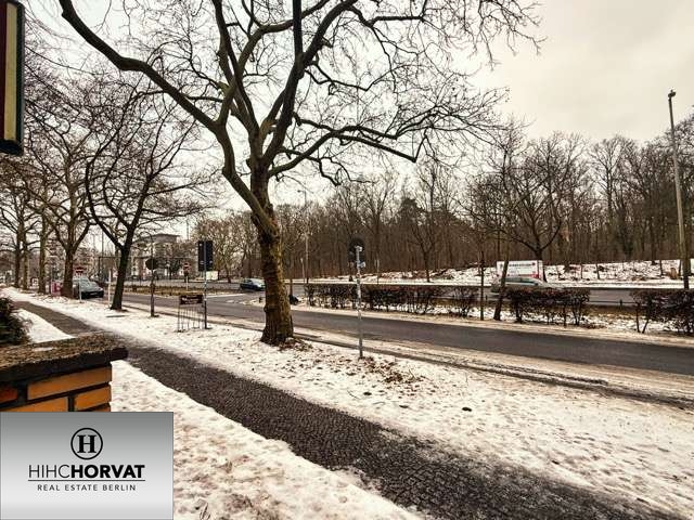 BLICK AUF DIE HEERSTRASSE