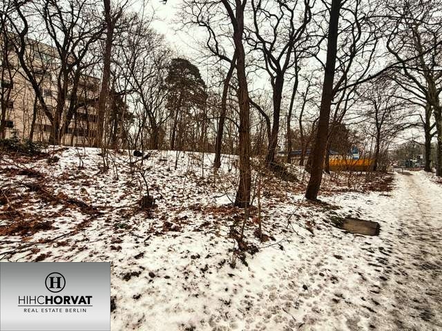 WEITERE ANSICHT RECHTS VOM GRUNDSTÜCK