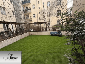 Rückseite Gartenbereich (KI-Dekoration)