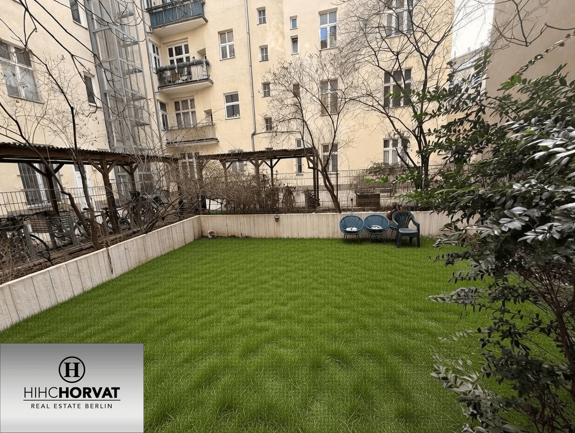 Rückseite Gartenbereich (KI-Dekoration)