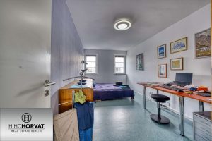 Schlafzimmer 2