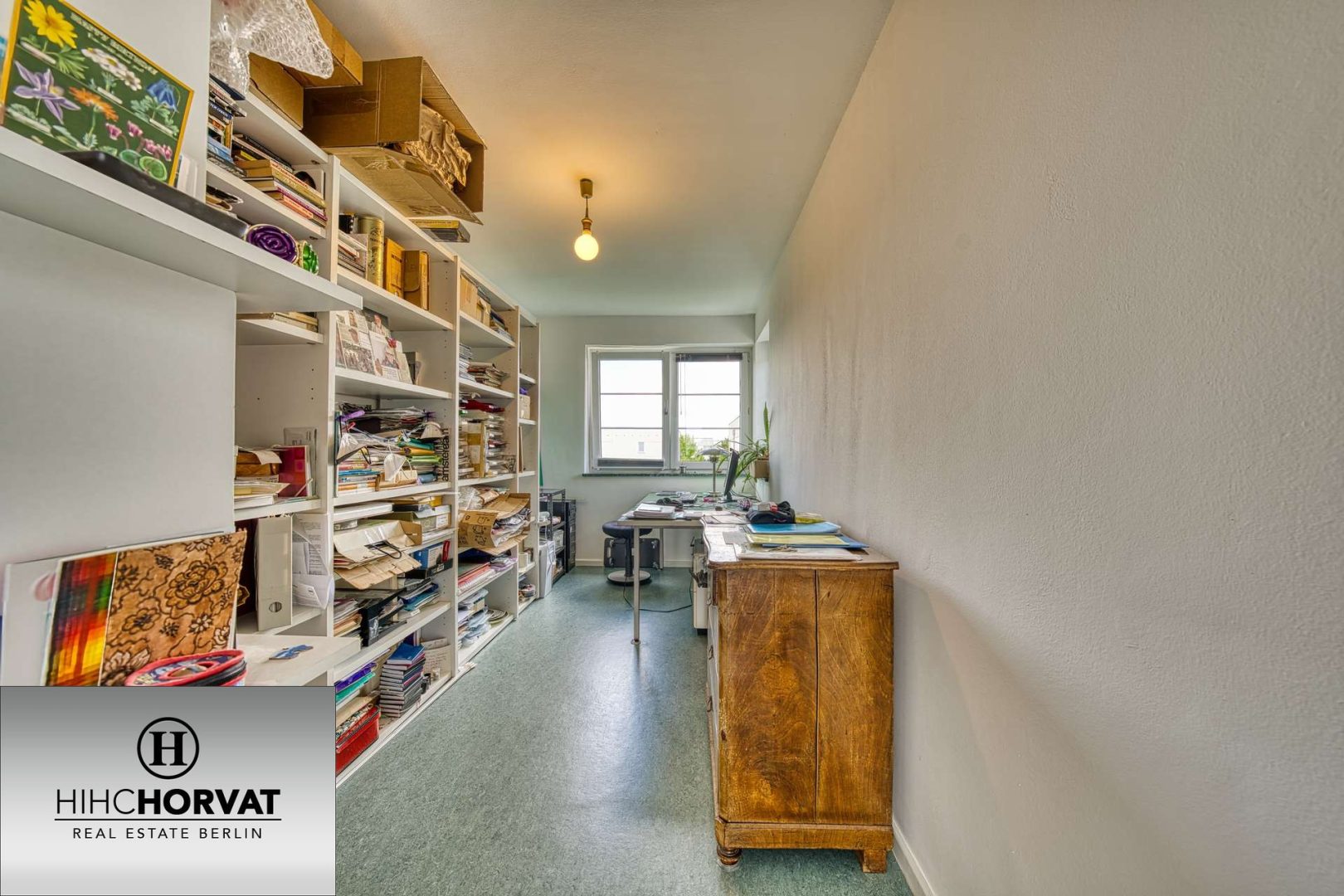 Arbeitszimmer